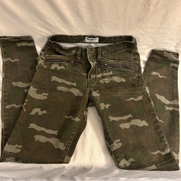 William Rast Jane camo skinny Jean - Picture 4 of 4